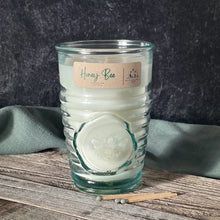 Load image into Gallery viewer, Honey Bee 10 oz. Glass Candle