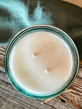 Load image into Gallery viewer, Unwind-10 oz. Glass Candle