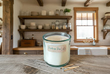 Load image into Gallery viewer, Ponderosa Pine- 10 oz. Glass Candle
