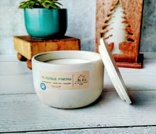 Load image into Gallery viewer, McKenzie Farms Concrete Bowl